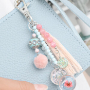 Inspirational Sets Charms with dried flowers! ✿