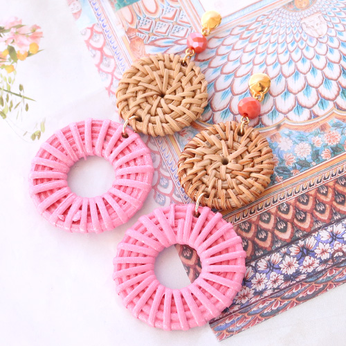 Festival earrings with rattan pendants!