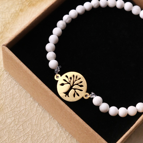 Make jewellery from excellent quality with our new stainless steel charms and connectors.