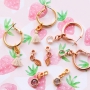 MIX AND MATCH! Changeable minimalist earrings with trendy pendants!