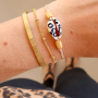 Create colourful jewellery with cowrie shells and this is how you wear hair accessories: