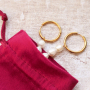 In this way you can create beautiful earrings of freshwater pearls yourself: