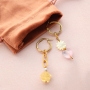 How to create earrings and a telephone cord with glass beads