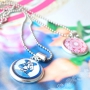 These trendy jewellery with basic Dutch design cabochons are super fun!